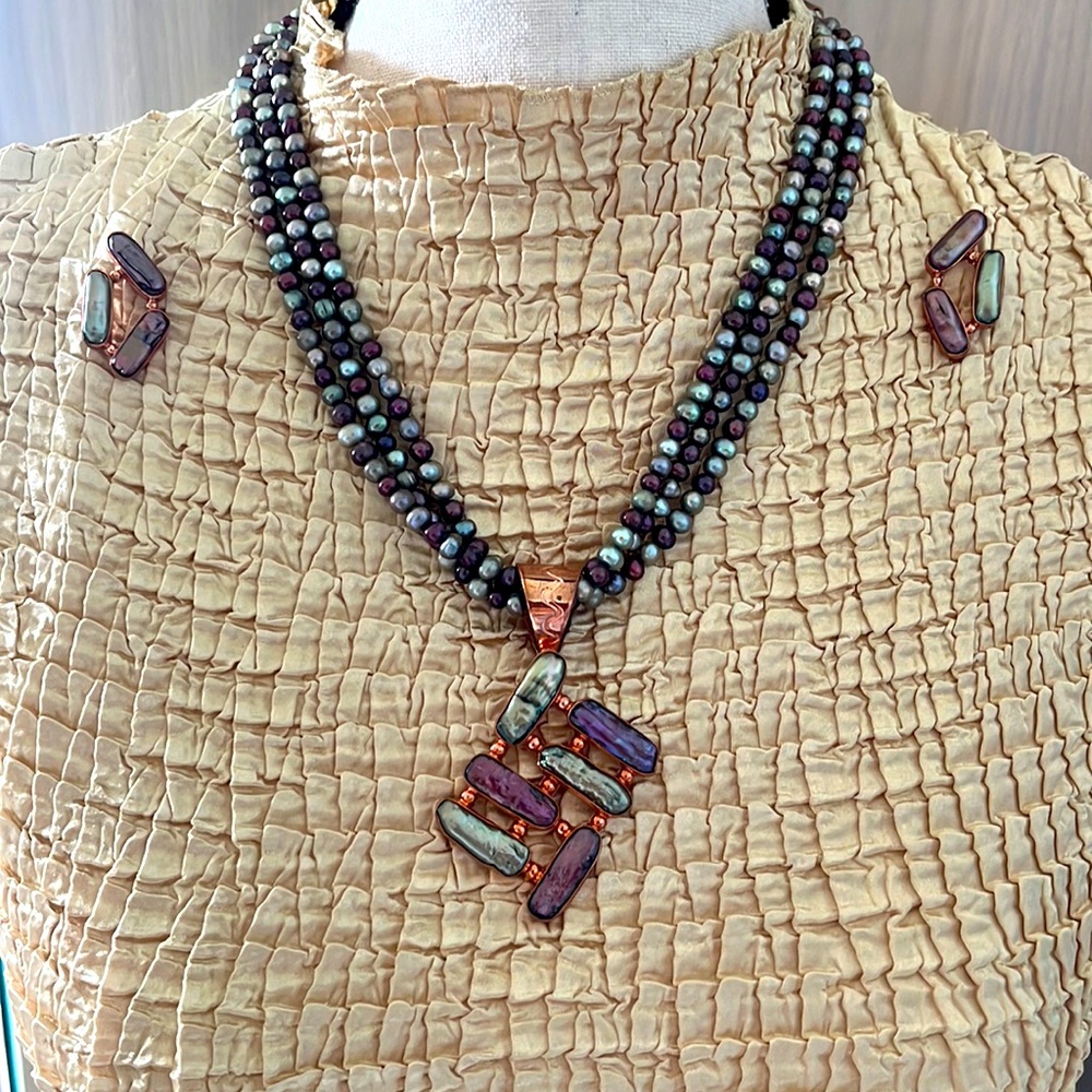 Jay King Genuine freshwater Pearl Necklace and baroque earring set
